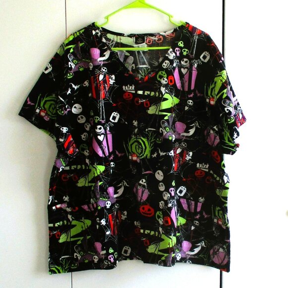 Disney Tim Burtons Nightmare Before Christmas Halloween Scrub Top 3XL Black Mult - Picture 2 of 6